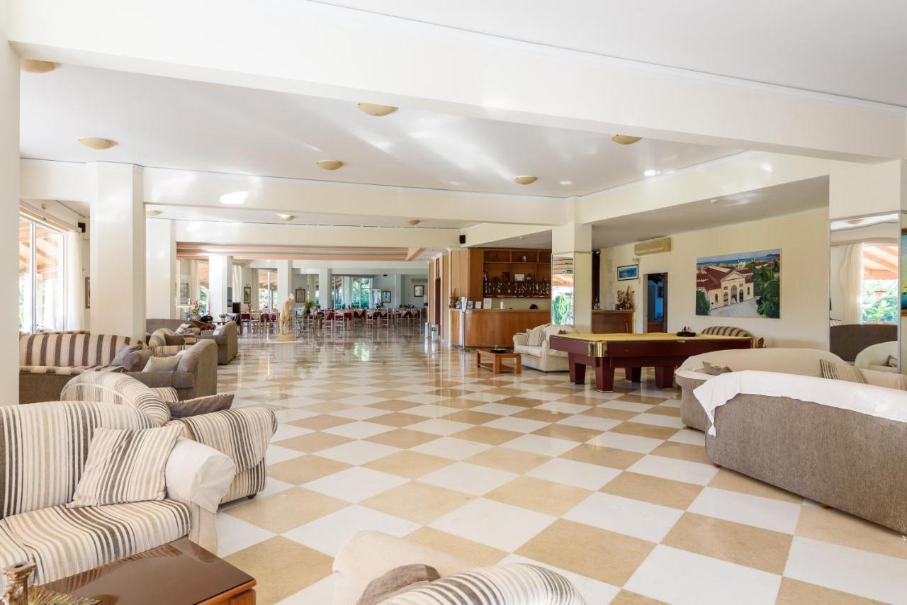 קיסאמוס Regina Hotel מראה חיצוני תמונה