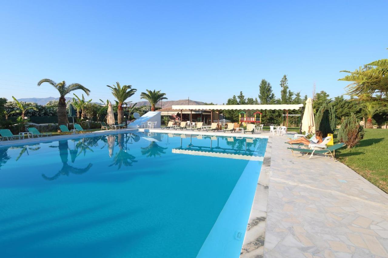 קיסאמוס Regina Hotel מראה חיצוני תמונה
