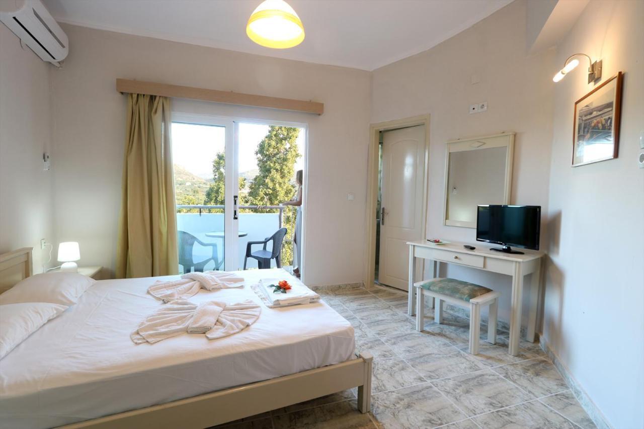 קיסאמוס Regina Hotel מראה חיצוני תמונה